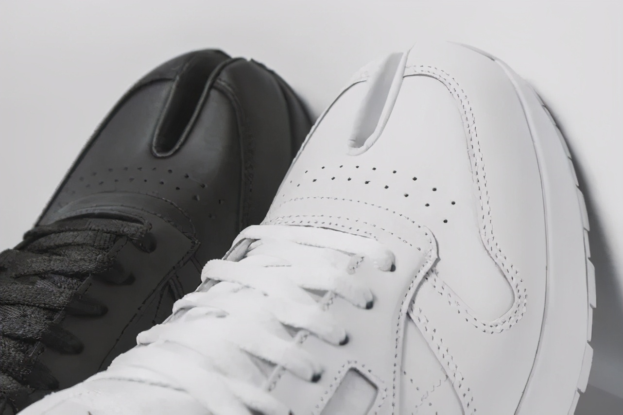 花5000块钱买个猪蹄子鞋穿，我已经跟不上潮流了…