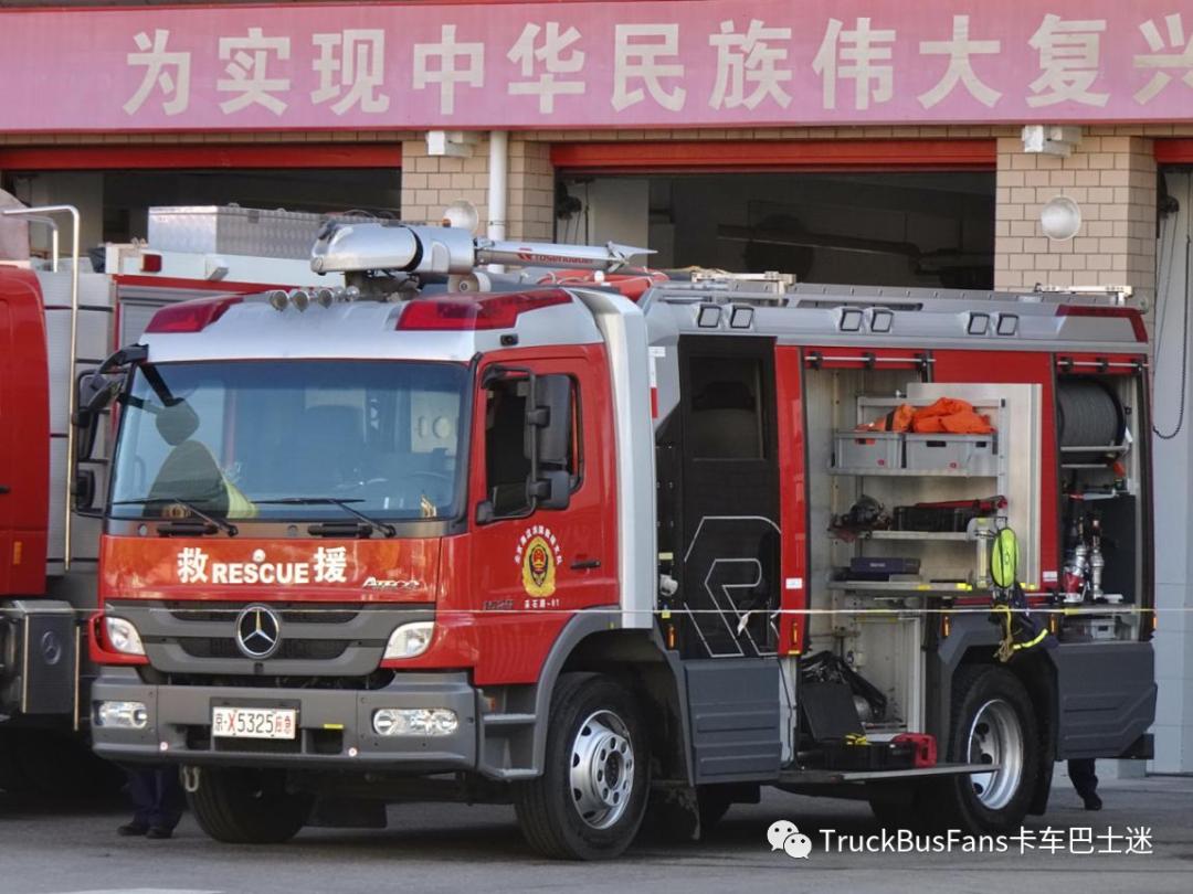 北京特色！奔驰Atego底盘的卢森宝亚AT3城市主战