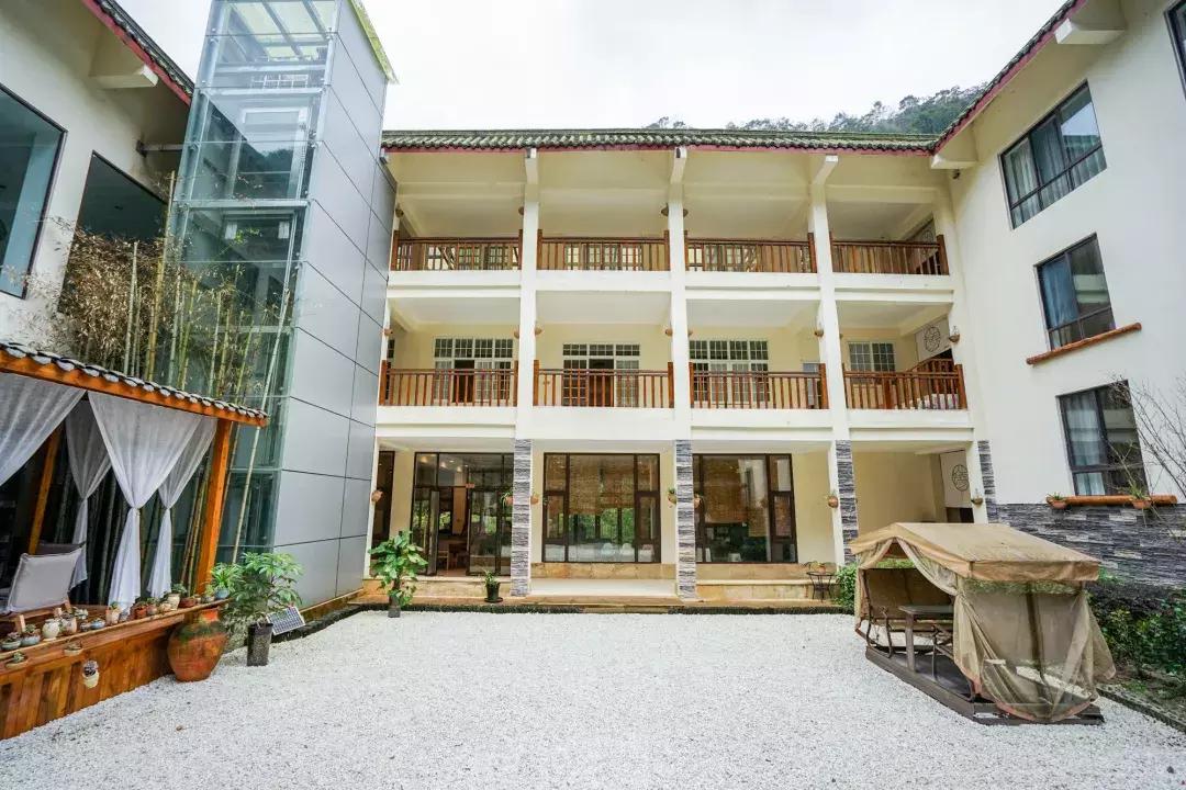 青城后山避暑农家乐,青城后山幽然居民宿