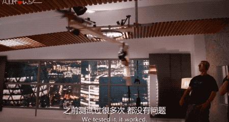 十年，像这样吃相好看的爆款不多了