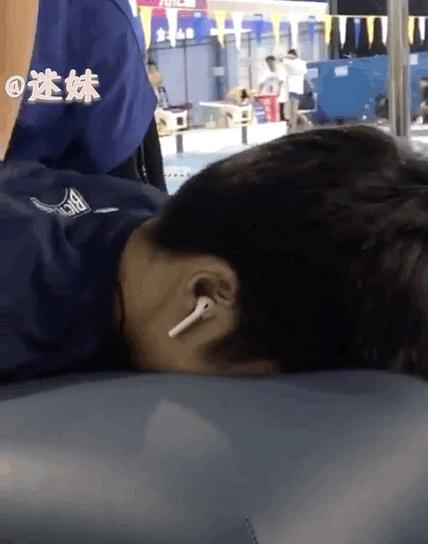 太害羞怎么谈恋爱,和体育生谈恋爱有多浪漫