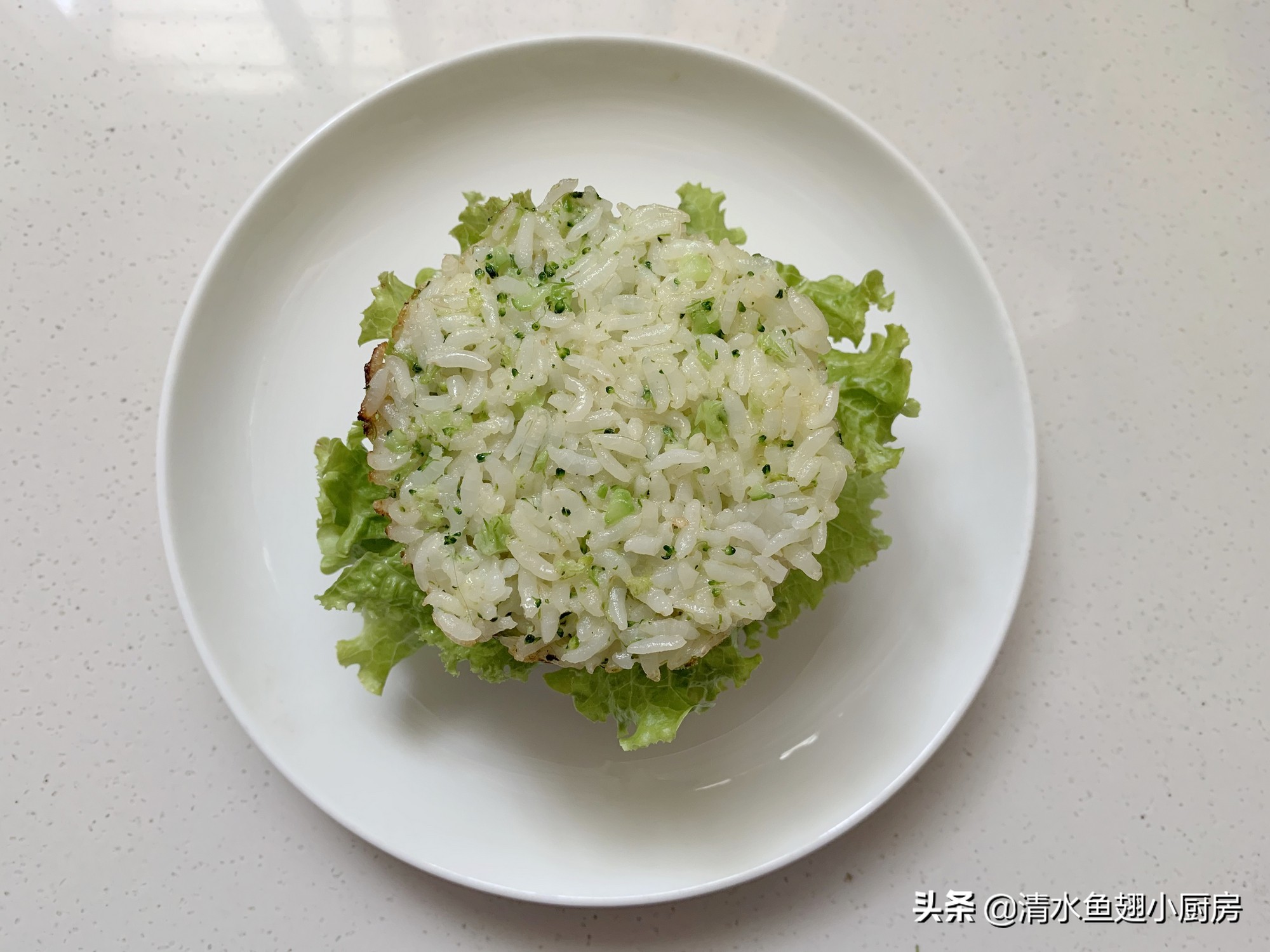 用剩米饭做米汉堡,用米饭做美味汉堡简单健康