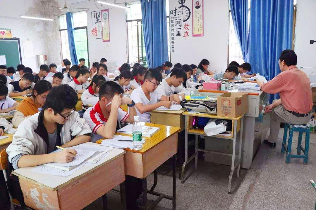 孩子高一考430分还有希望吗,高考470分的孩子该如何选择学校
