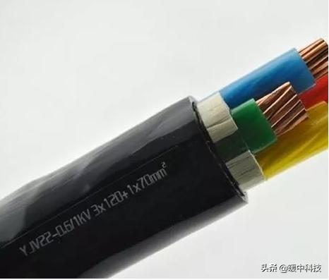 碳纤维发热电缆地暖优缺点,酒泉碳纤维电地暖和水地暖哪个好