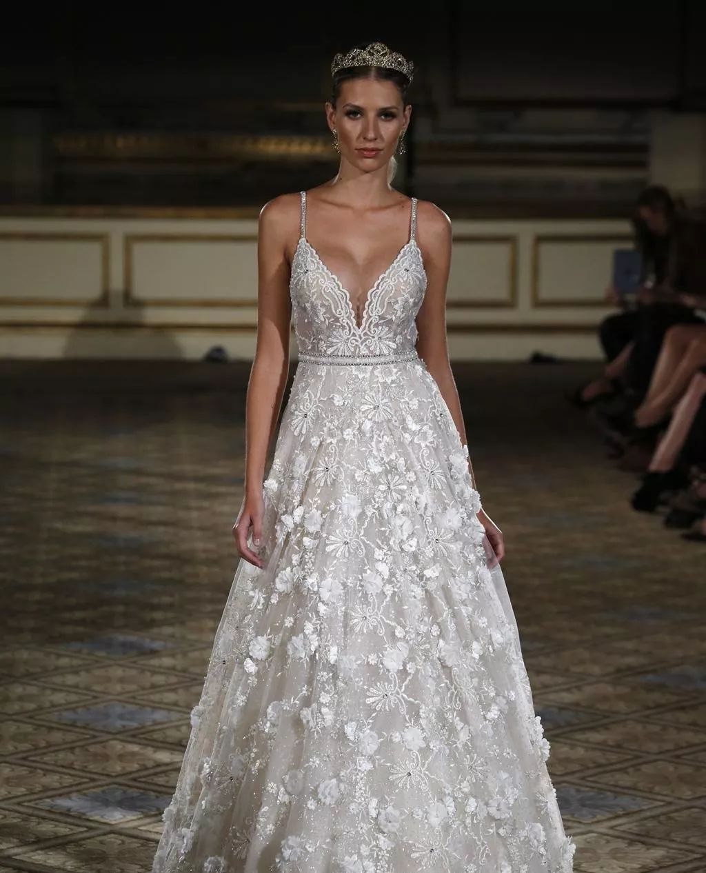 潮婚丨现在年轻人结婚究竟是什么样子？