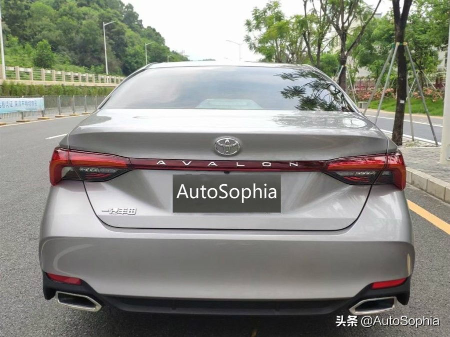 开着亚洲龙回家，感觉很不错