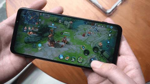 游戏手机黑鲨3是安卓系统吗,黑鲨3pro现在值得购买吗