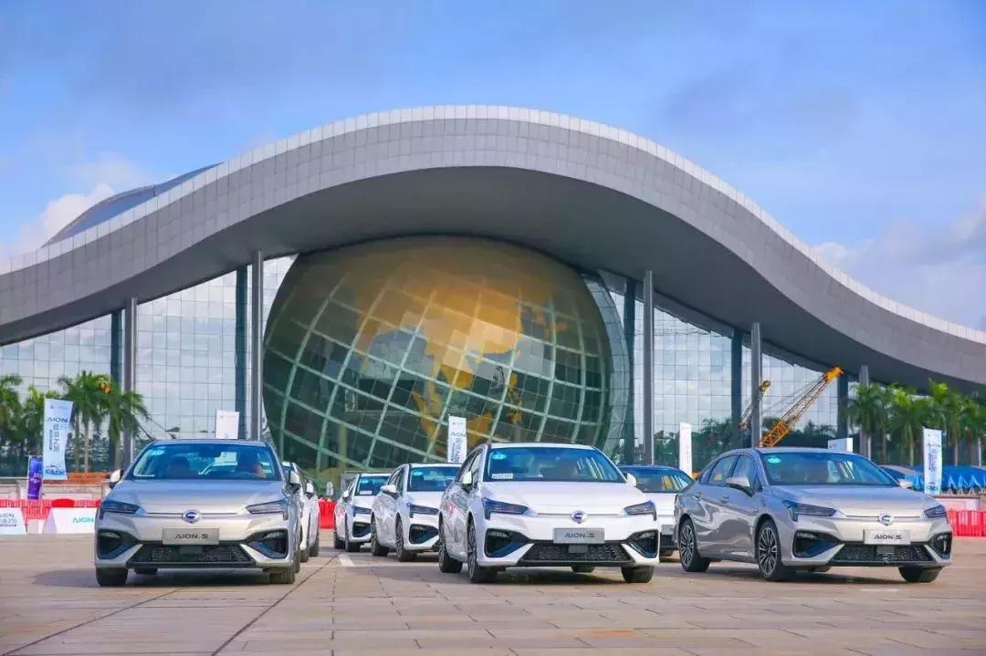 广汽新能源aions按键功能,广汽新能源埃安aions怎么锁车