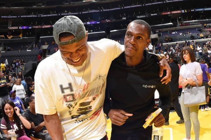 隆多浓眉鹈鹕时期,nba浓眉魔兽数据