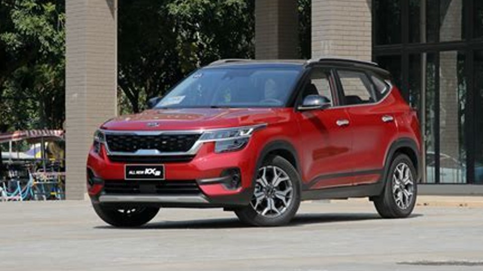 起亚kx3傲跑便宜出售,起亚傲跑kx3和长安cs35plus哪个好