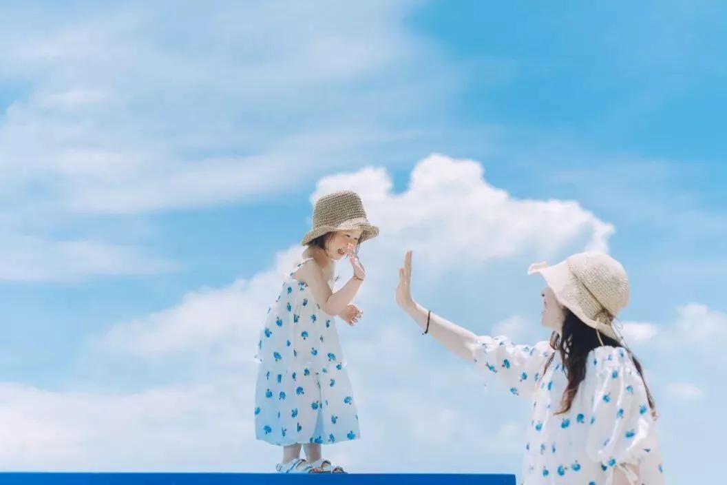 孩子走路屈膝怎么纠正,走路屈膝怎么纠正