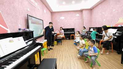 珠江钢琴第一名,珠江钢琴排名前十名