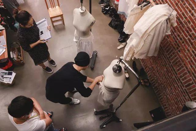 谁说学美术百无一用,谁说学美术不累