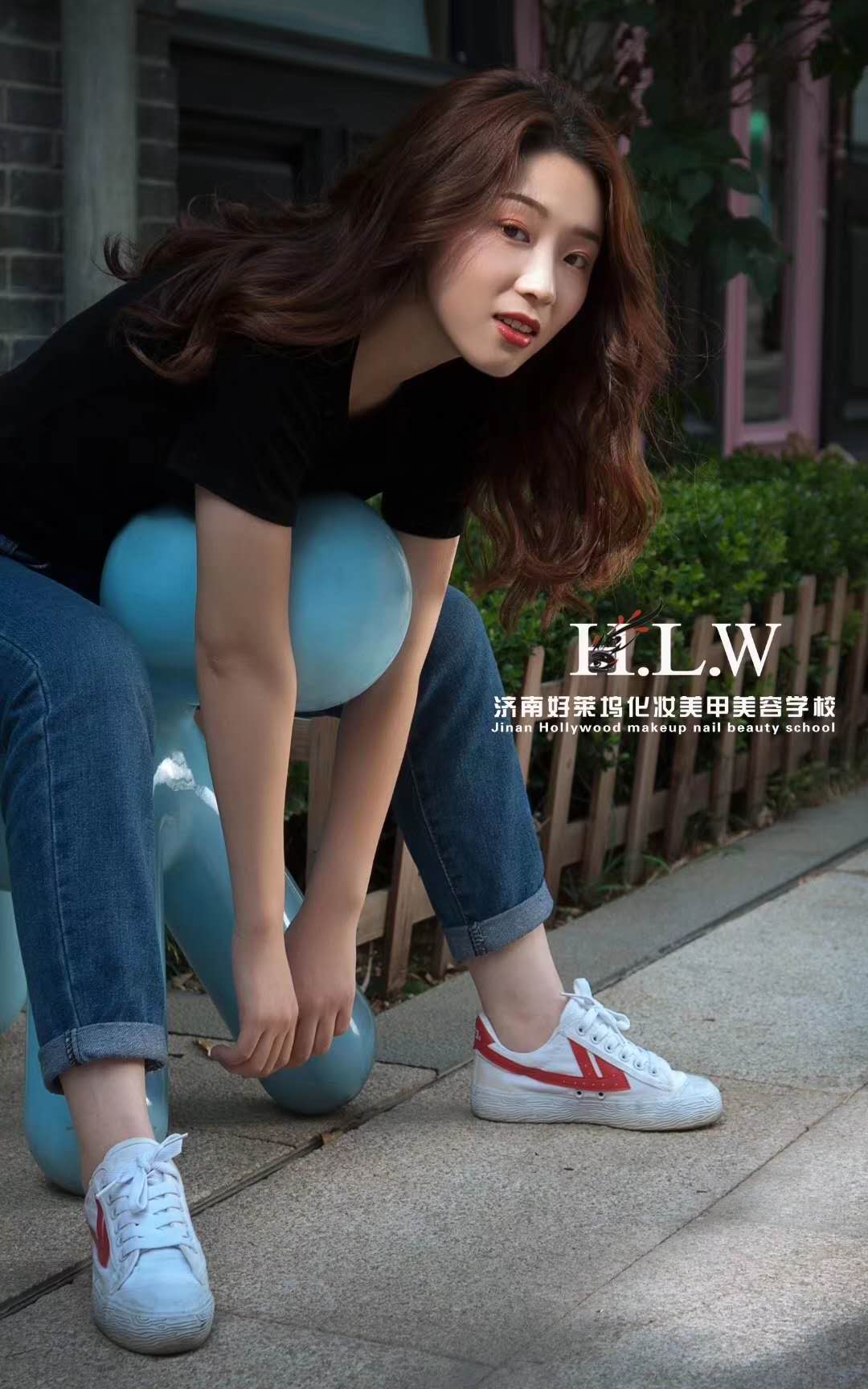 济南好莱坞学化妆美甲学校,济南好莱坞化妆学校联系方式