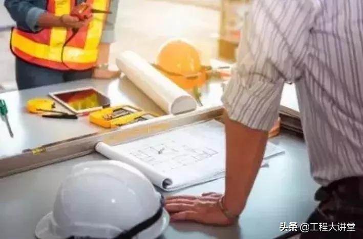 监理反复多次指出问题施工单位却坚持不整改，该如何处置？