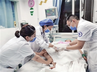 桐梓一家三口误食有毒野生菌,重庆一家三口吃野生菌中毒死亡