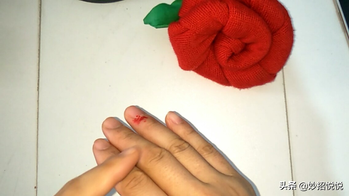 不小心划破了怎么避免留疤,被划伤用什么药愈合得快一点