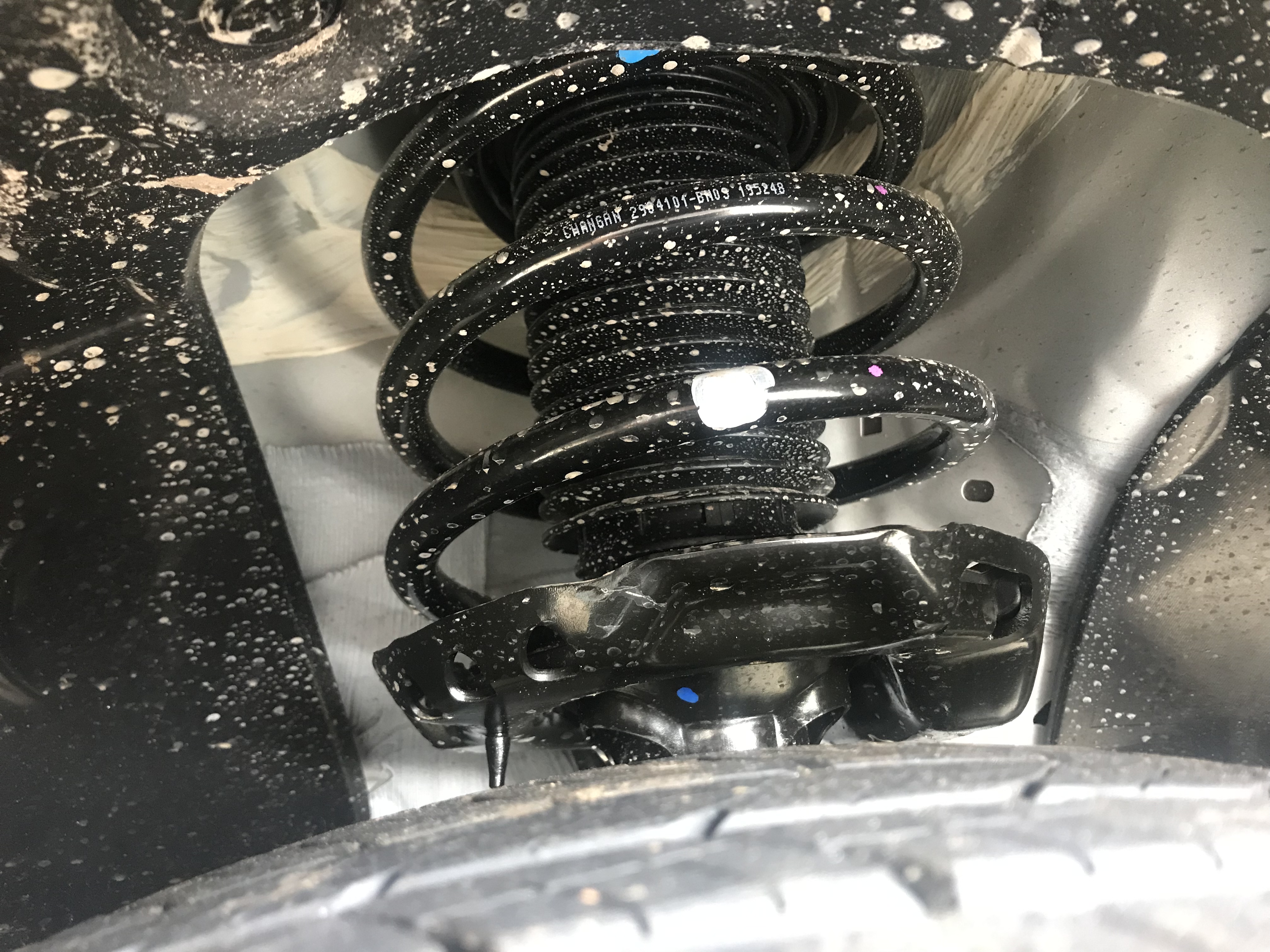 长安逸动蓝鲸版实拍图片,逸动plus1.4t蓝鲸版尊贵版底盘