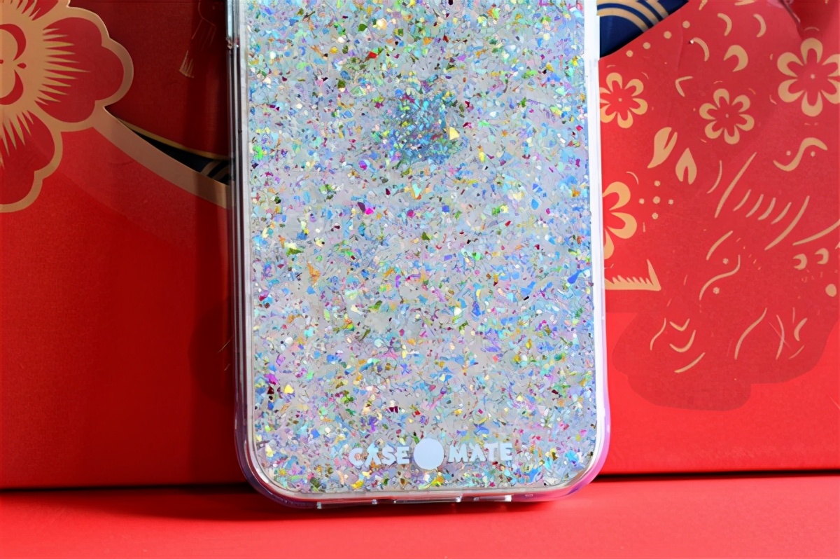 iphone12pro皮革保护套,iphone12或将搭配新保护壳