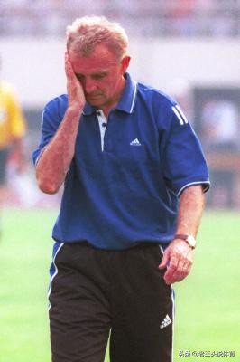 南斯拉夫国家队历任主教练,2001中国足球队长是谁