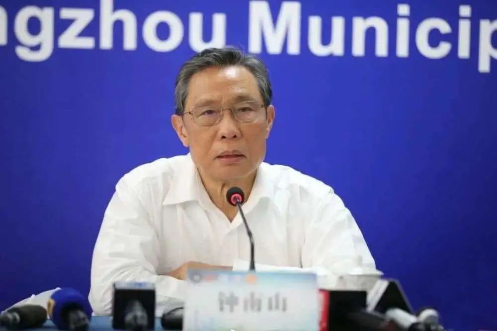 连花清瘟正品胶囊涨价,中国连花清瘟胶囊在国外爆红了