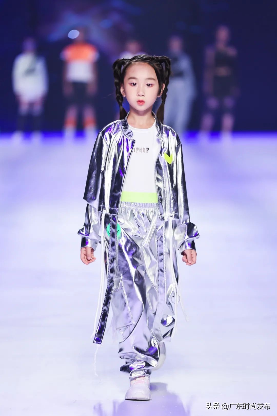 fashion时装周走秀全集,follie2017时装周