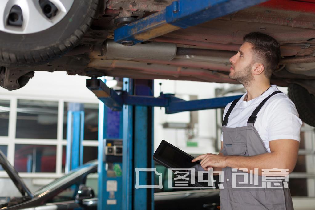 车辆底盘锈穿怎么维修,底盘锈穿自己动手修复