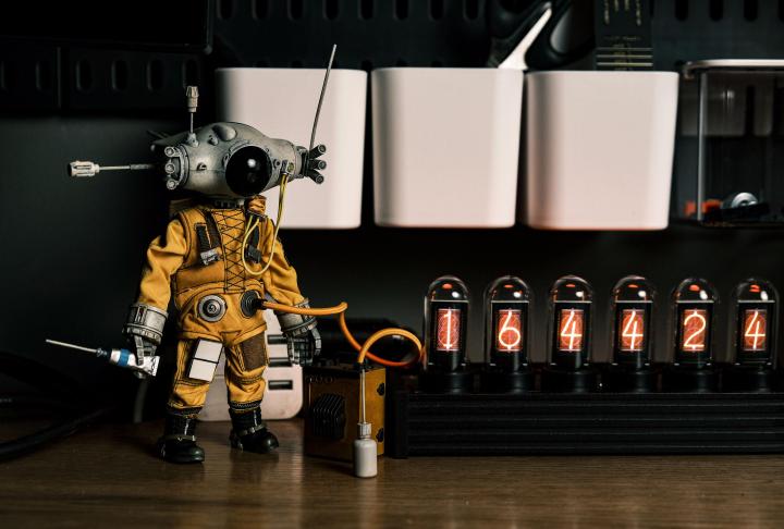 推荐一款简单精致的电脑桌,diy双人实木电脑桌