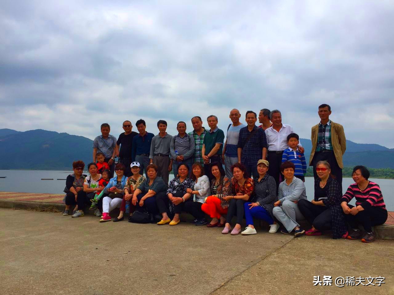 老年人aa制旅游,老人团旅游相亲