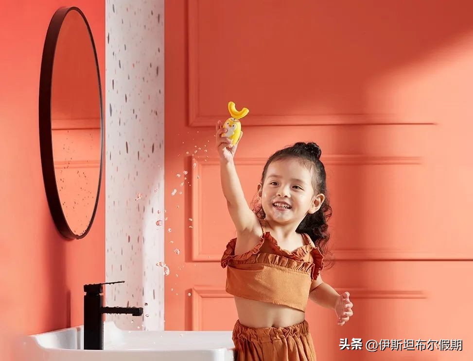 儿童刷牙半圆牙刷视频,可爱的宝宝牙刷让宝宝爱上刷牙