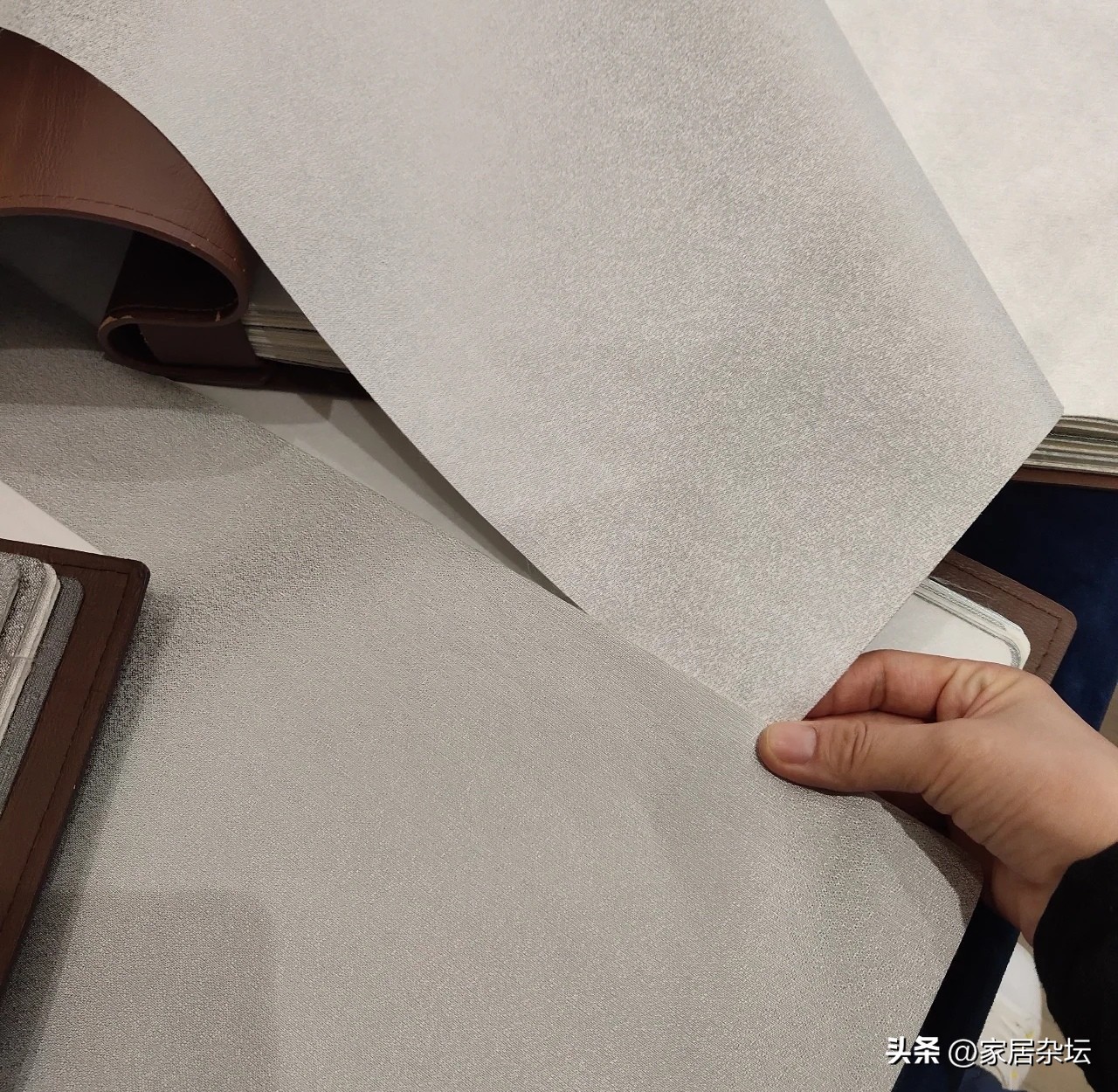 乳胶漆墙脏了怎么办,乳胶漆墙脏了怎样擦不留痕迹