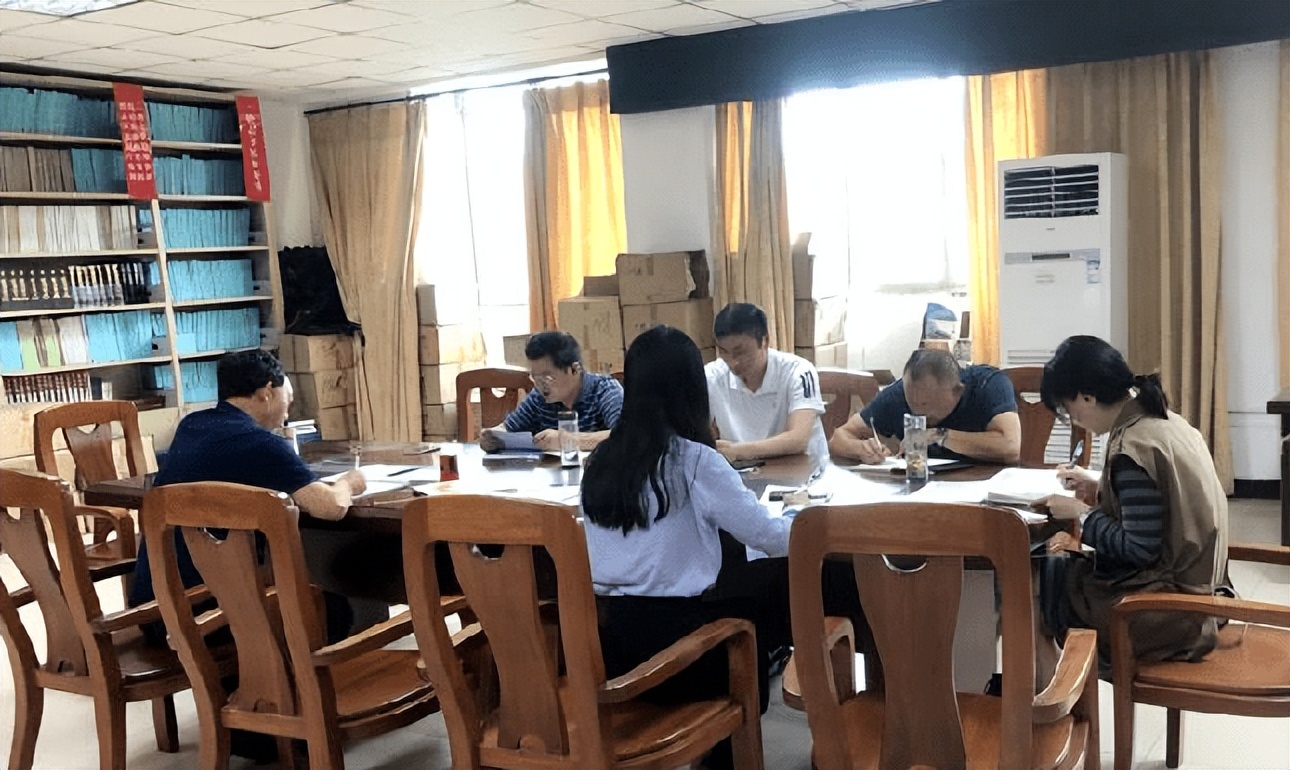 【志鉴编修】品读精品比学先进推动年鉴质量提升四川省“精品年鉴品读季”活动取得良好成效