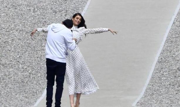 地球草小李子视频,地球草小李子现状