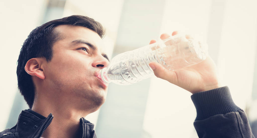 服用左氧氟沙星片需要注意什么,吃完左氧氟沙星片注意事项