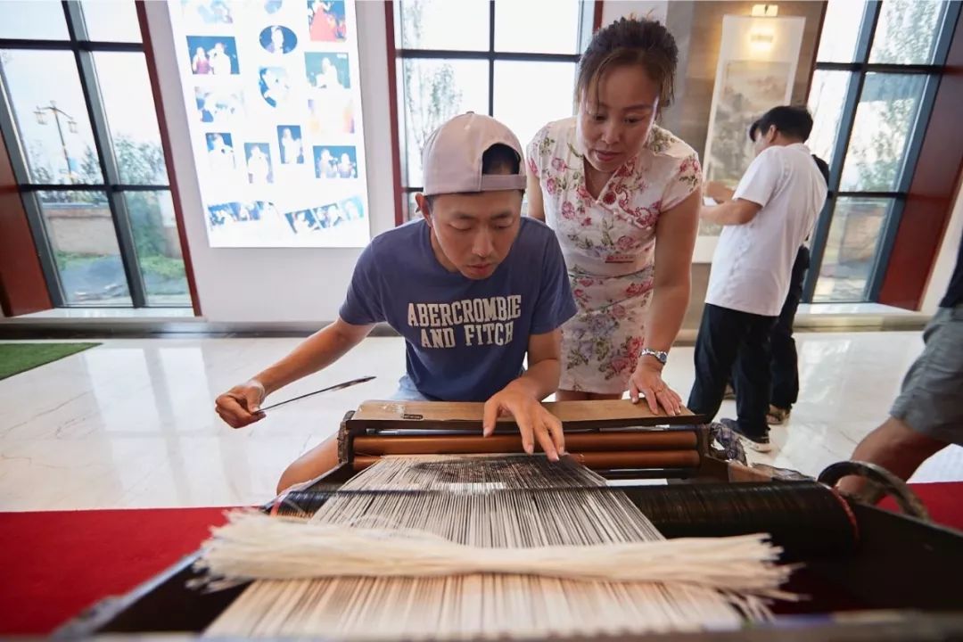 吃到嗓子眼的榴莲自助,吃到嗓子眼的牛肉面