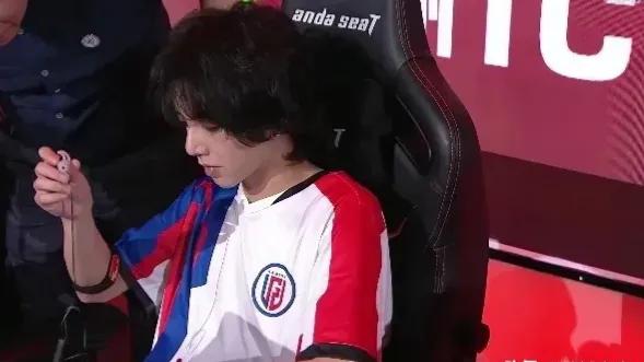 姝屽潧姘歌繙鐨勭鏄粈涔堟,鍗庤涔愬潧姘歌繙鐨勭鍞辨瓕璺戣皟