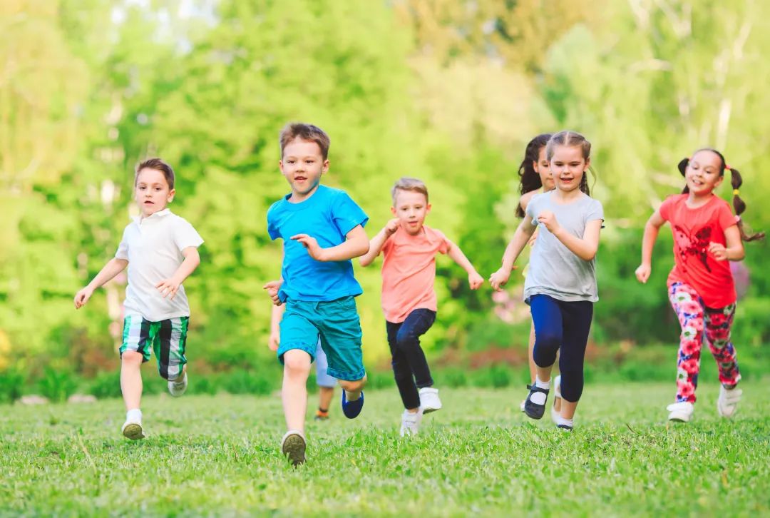 小孩身高标准对照表2023,儿童标准身高年龄对照表2023