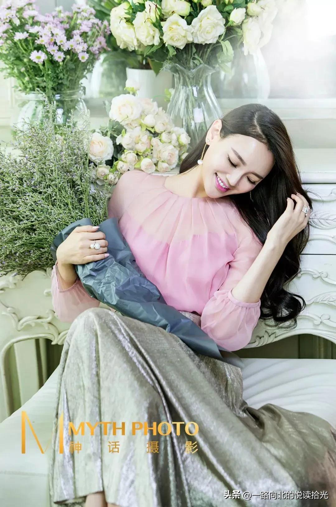 在时尚中感悟优雅之美,兼具时尚与优雅的人