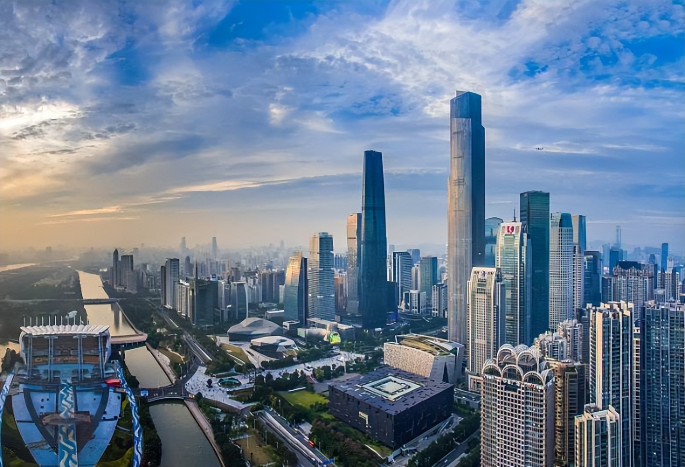 广州大学创新创业,创新与创业基础课程重点