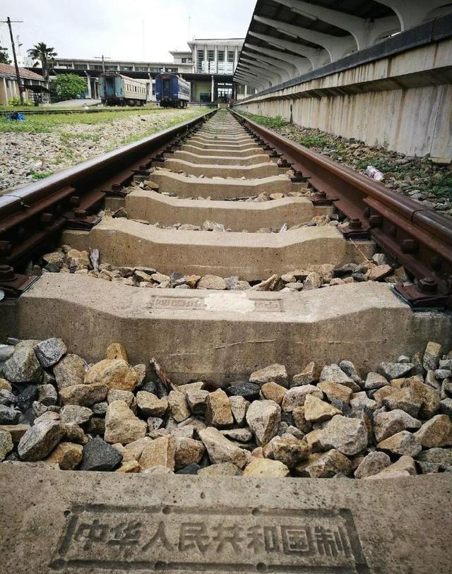 72年埃塞俄比亚皇帝见中国大使，紧握双手：替我向周总理转达句话