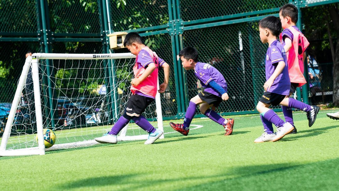 足球健康领域活动,足球运动可以锻炼身体哪些方面