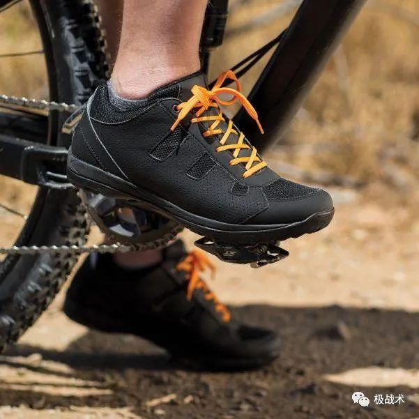 男靴作战靴如何选择,如何选择脚型靴子