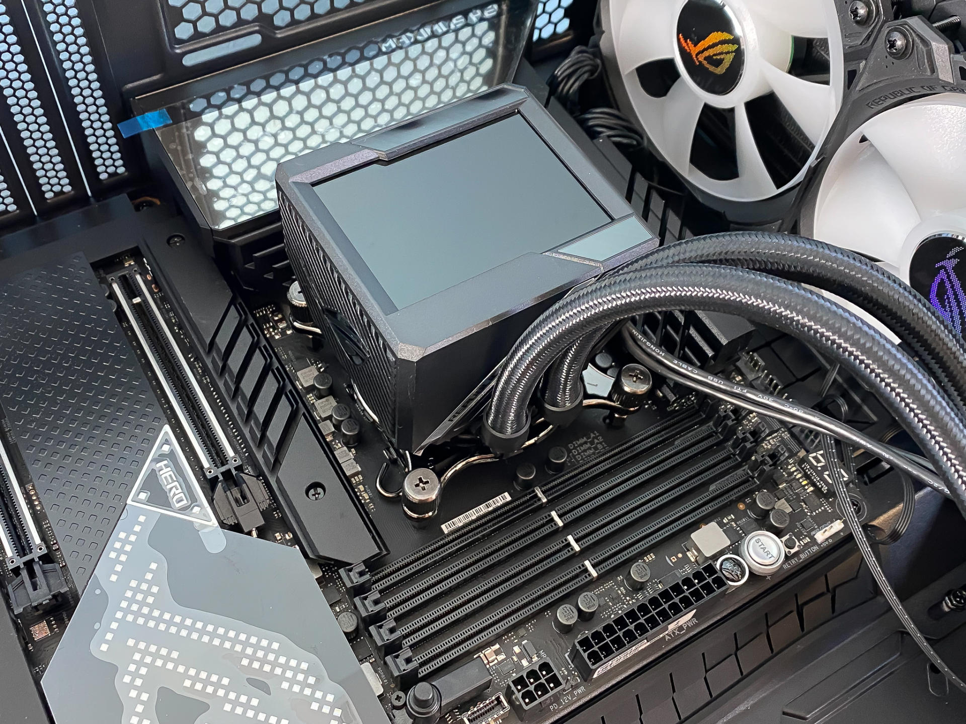 华硕tuf502机箱评测,tuf502弹药库风道布置教程