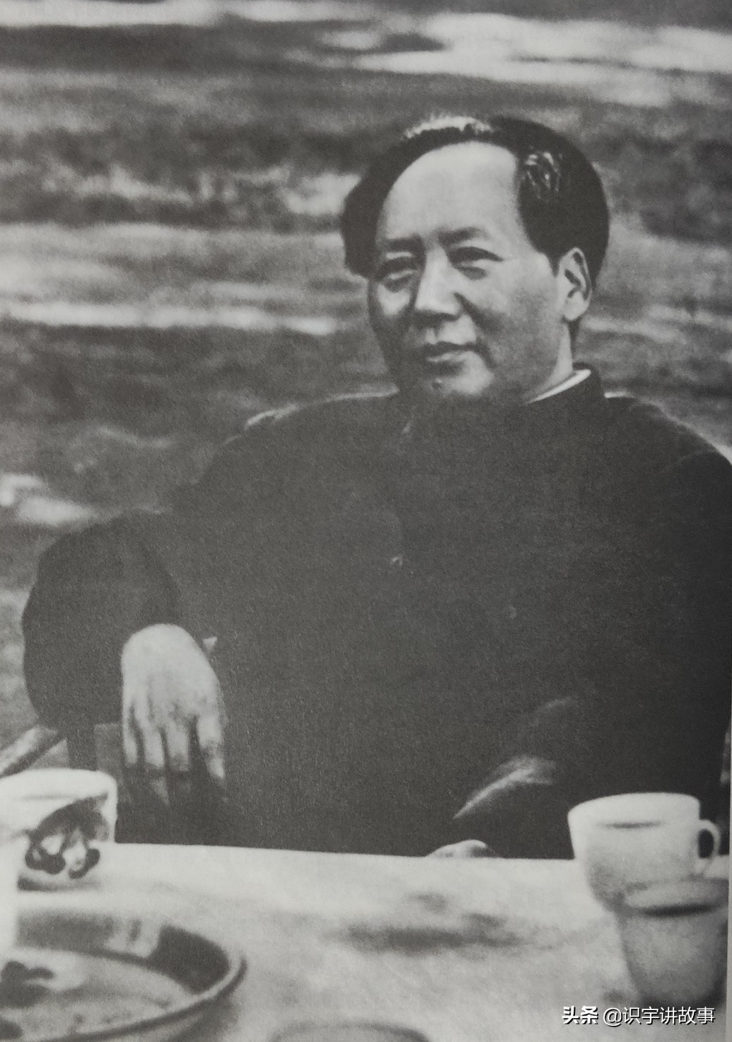 一次看个够！精心收集毛主席100张经典老照片，一起领略伟人风采