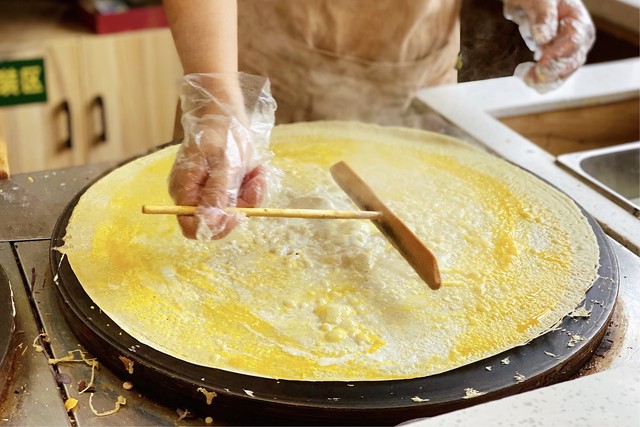 辞职卖煎饼果子可以吗,山东姑娘辞职卖煎饼果子