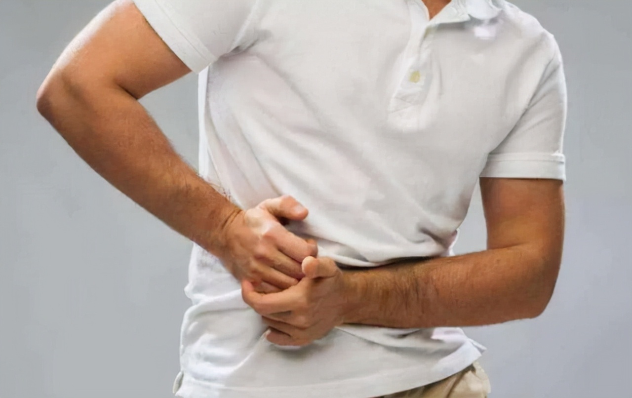 经常胃酸是怎么回事？医生提醒：落实好这3件事，或能抑酸养胃