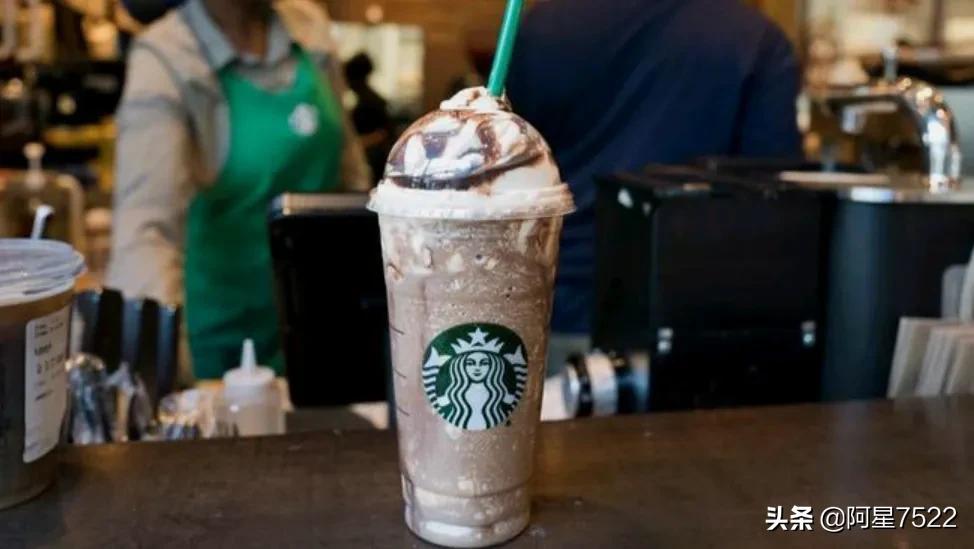 星巴克贵为什么那么多人喝,星巴克咖啡在中国卖得贵的原因