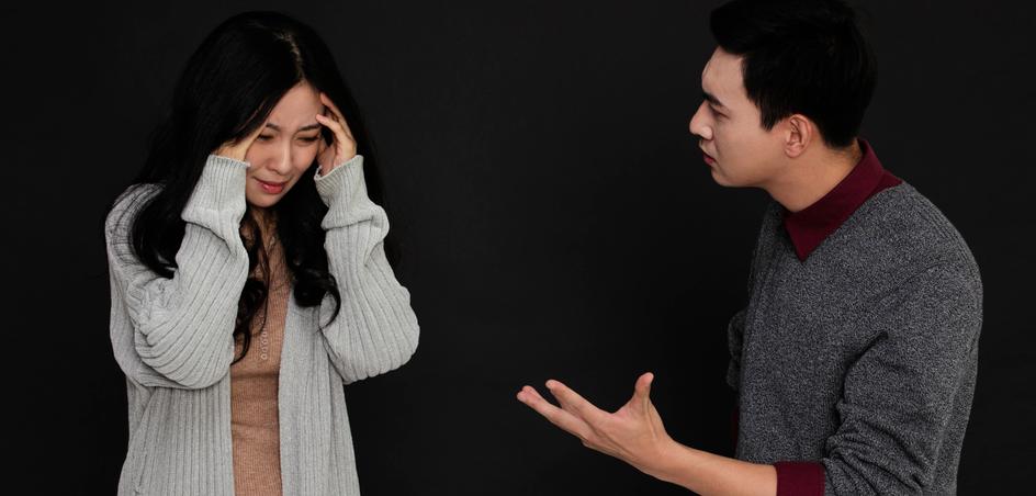 我当排长后首次探家，给父亲带了两瓶酒，他却嫌我乱花钱