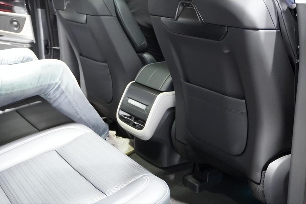 q5l和航海家2.0t如何选择,父母旅行开什么车