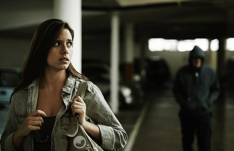 国外网友：给跟踪癖做广告呢？国外推新产品，用不好要被罚一百万